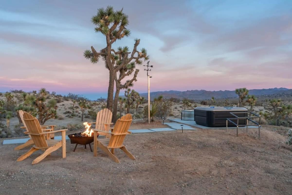 Kinetic House-Joshua Trees Sculptures Cowboy Pool Villa Yucca Valley Exterior photo